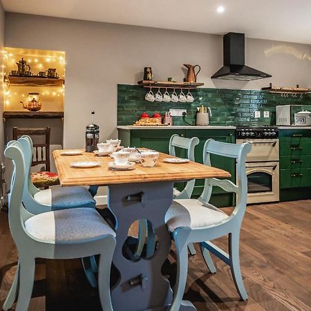 Luxury Cottage With Mountain View'S Cononbridge Exterior foto